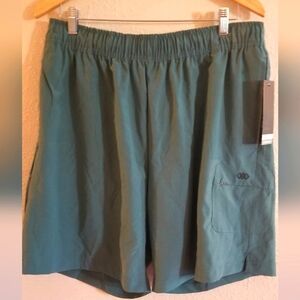 Leg3nd NWT Mens Oilve Sport Short Size XL